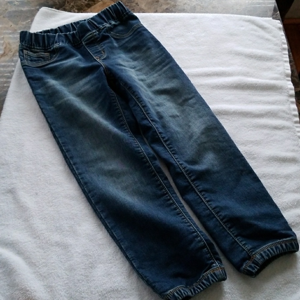 Jeans pants